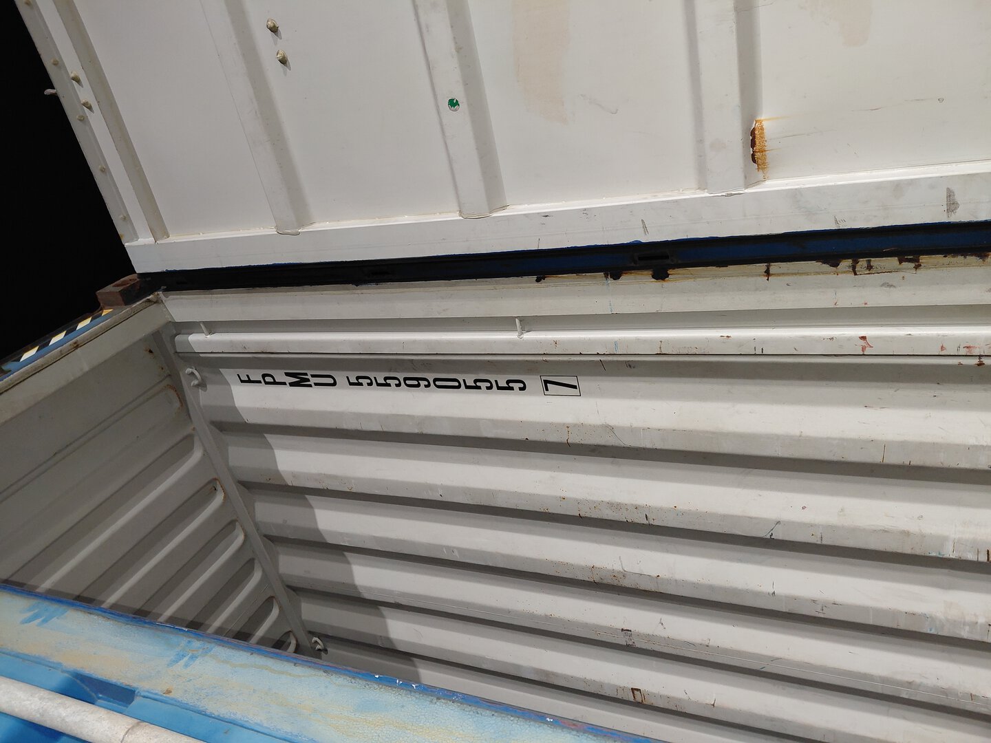 Морской контейнер FPMU5590557