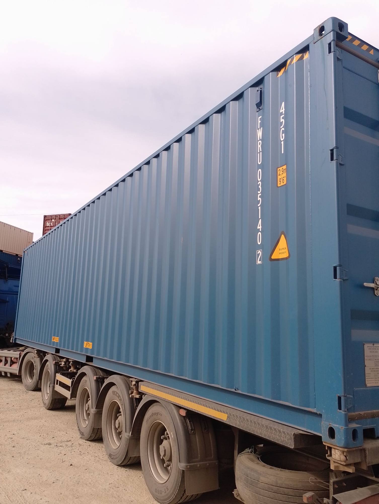 Морской контейнер FWRU0351402