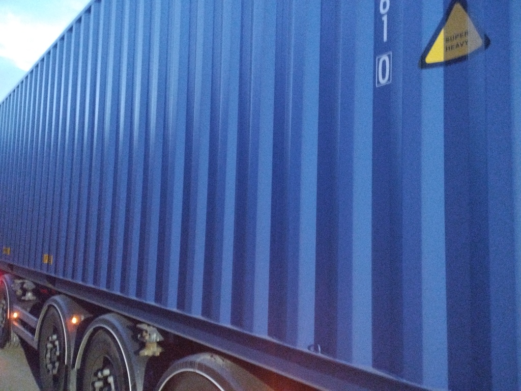 Морской контейнер FWRU0352610