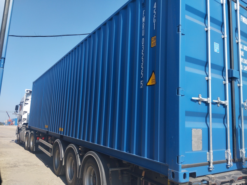 Морской контейнер FWRU0353555