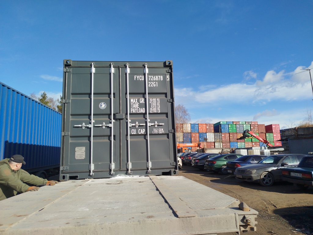 Морской контейнер FYCU7268785