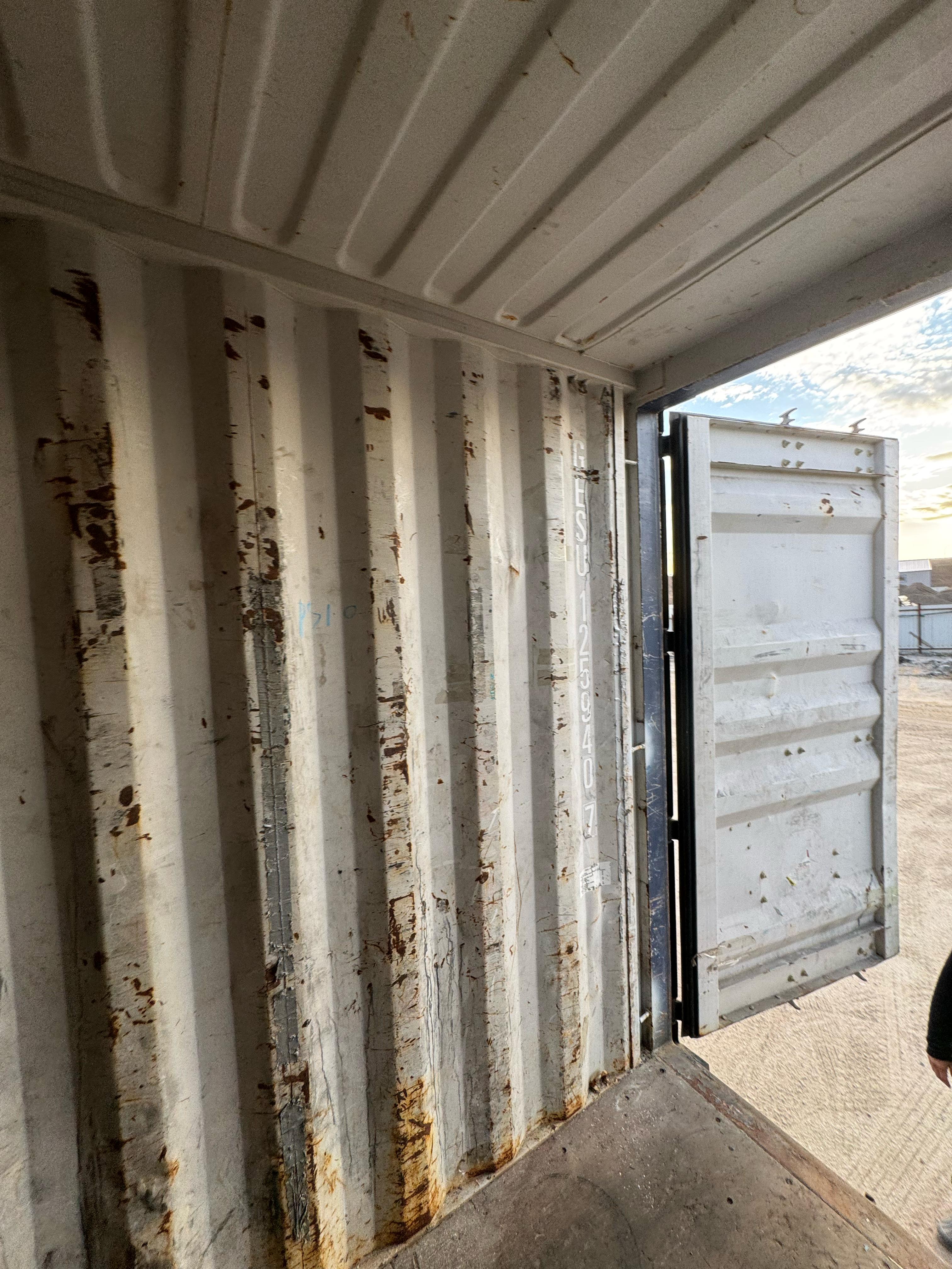 Морской контейнер GESU1259407