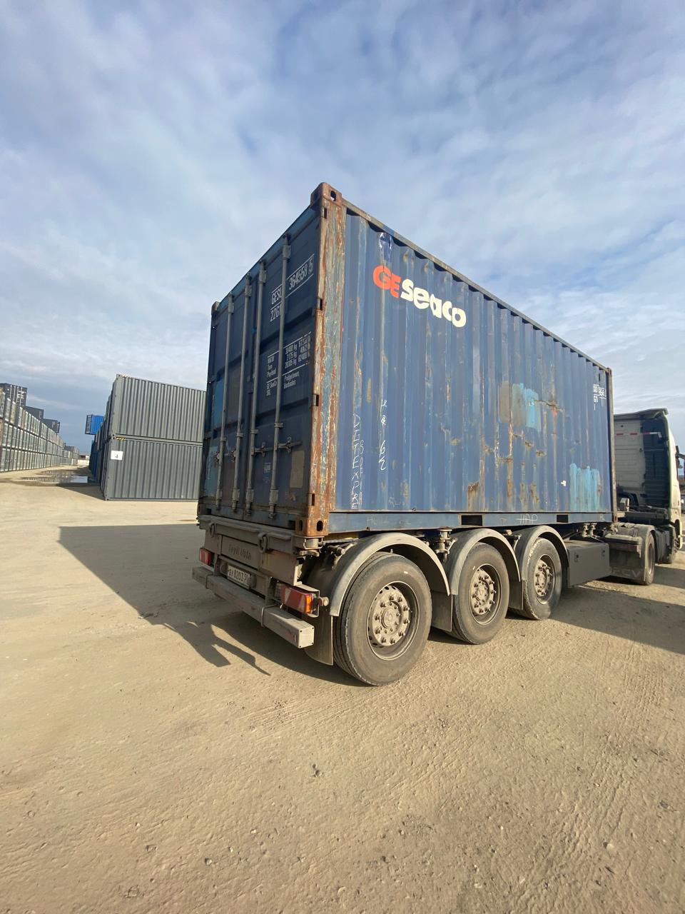 Морской контейнер GESU3645585