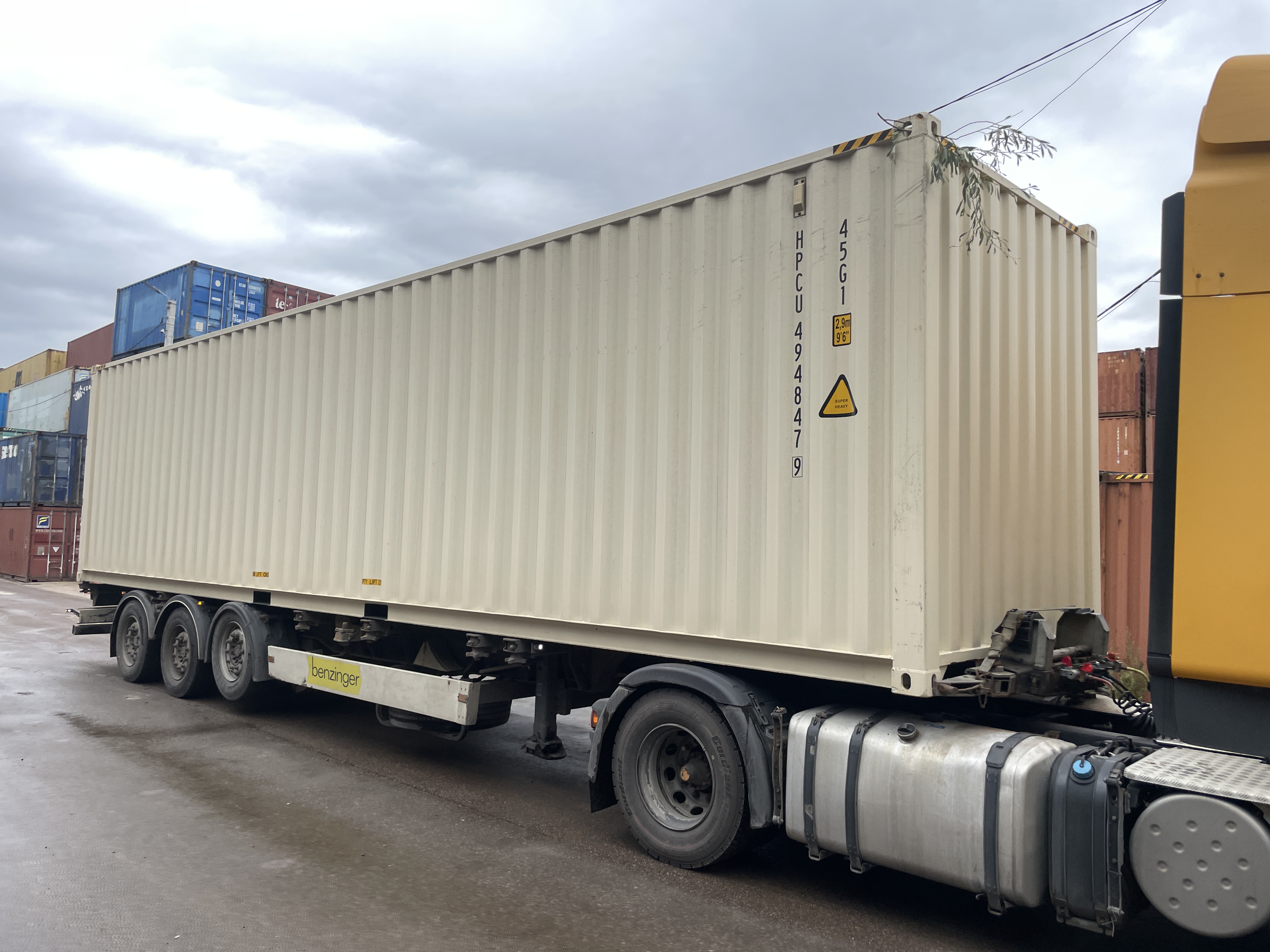 Морской контейнер HPCU4948479