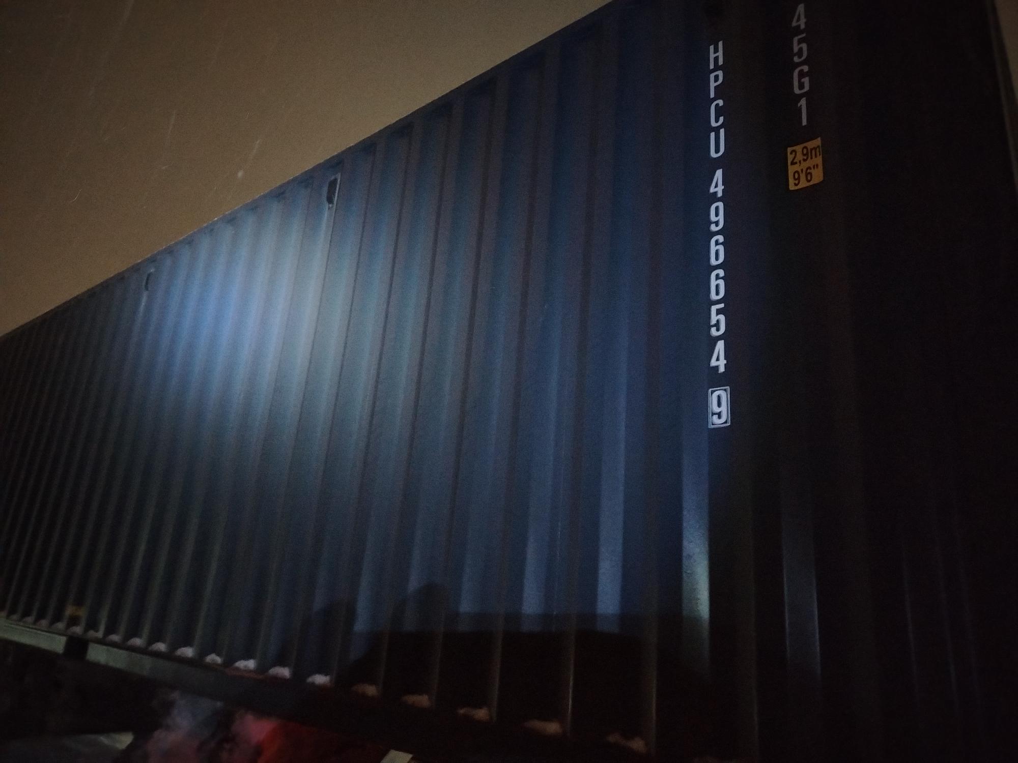 Морской контейнер HPCU4966549