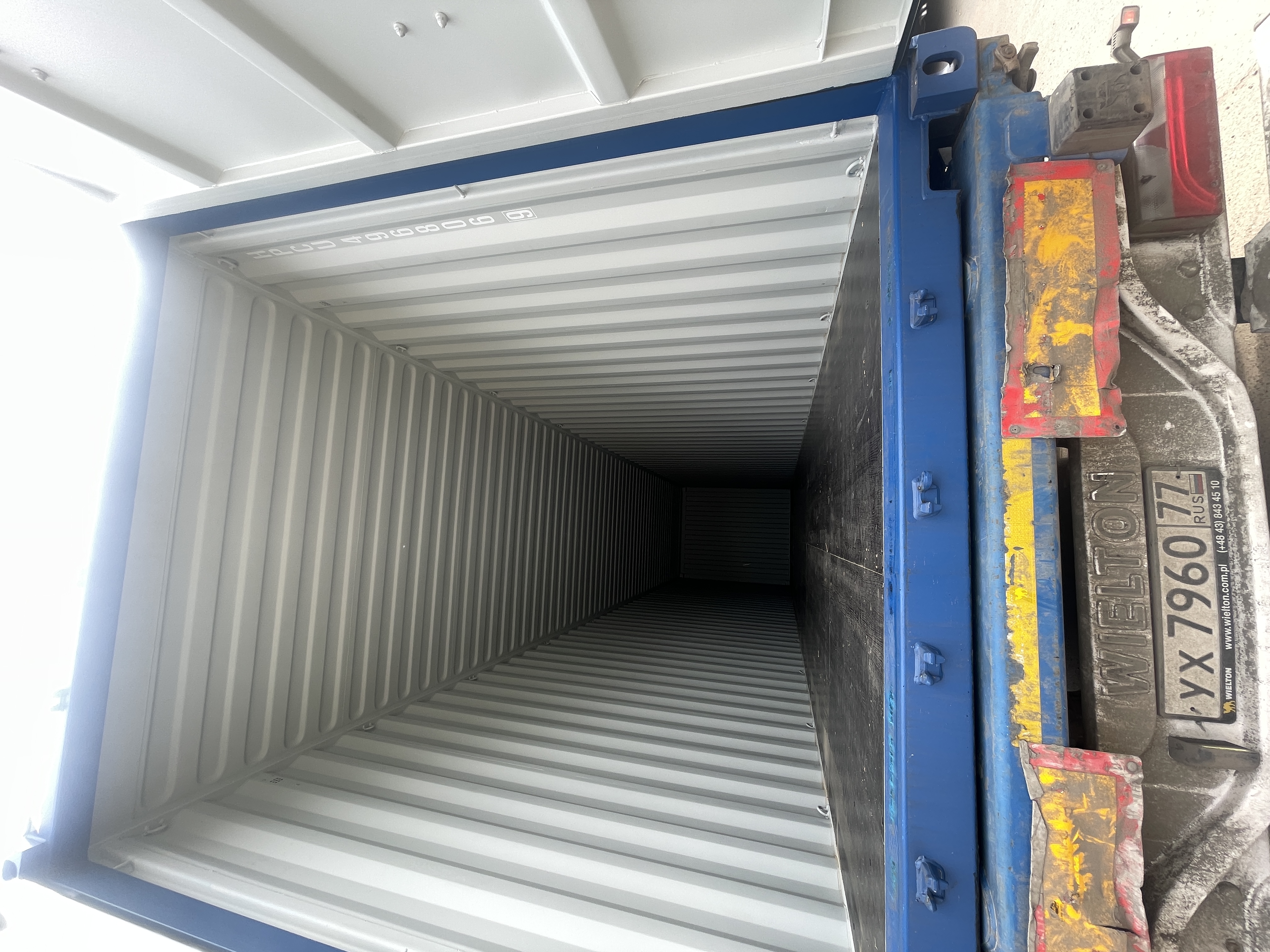 Морской контейнер HPCU4968069