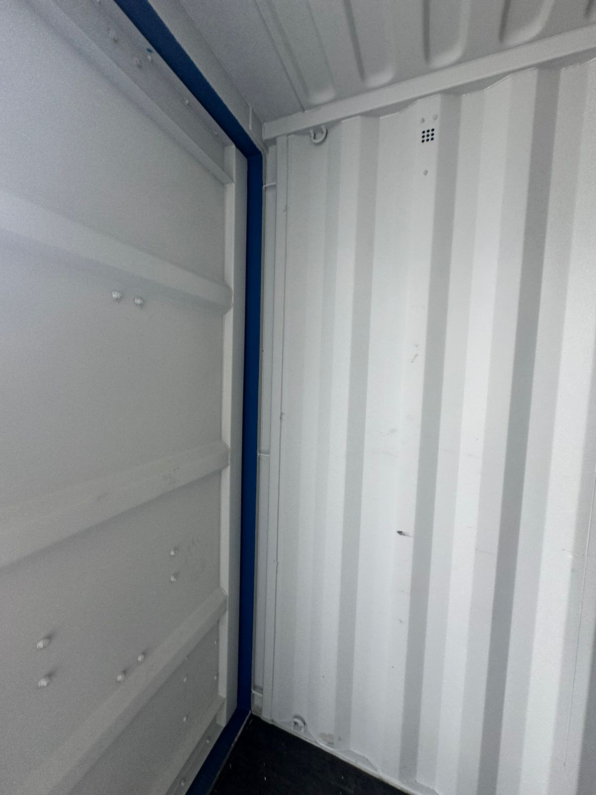 Морской контейнер HPCU4968198