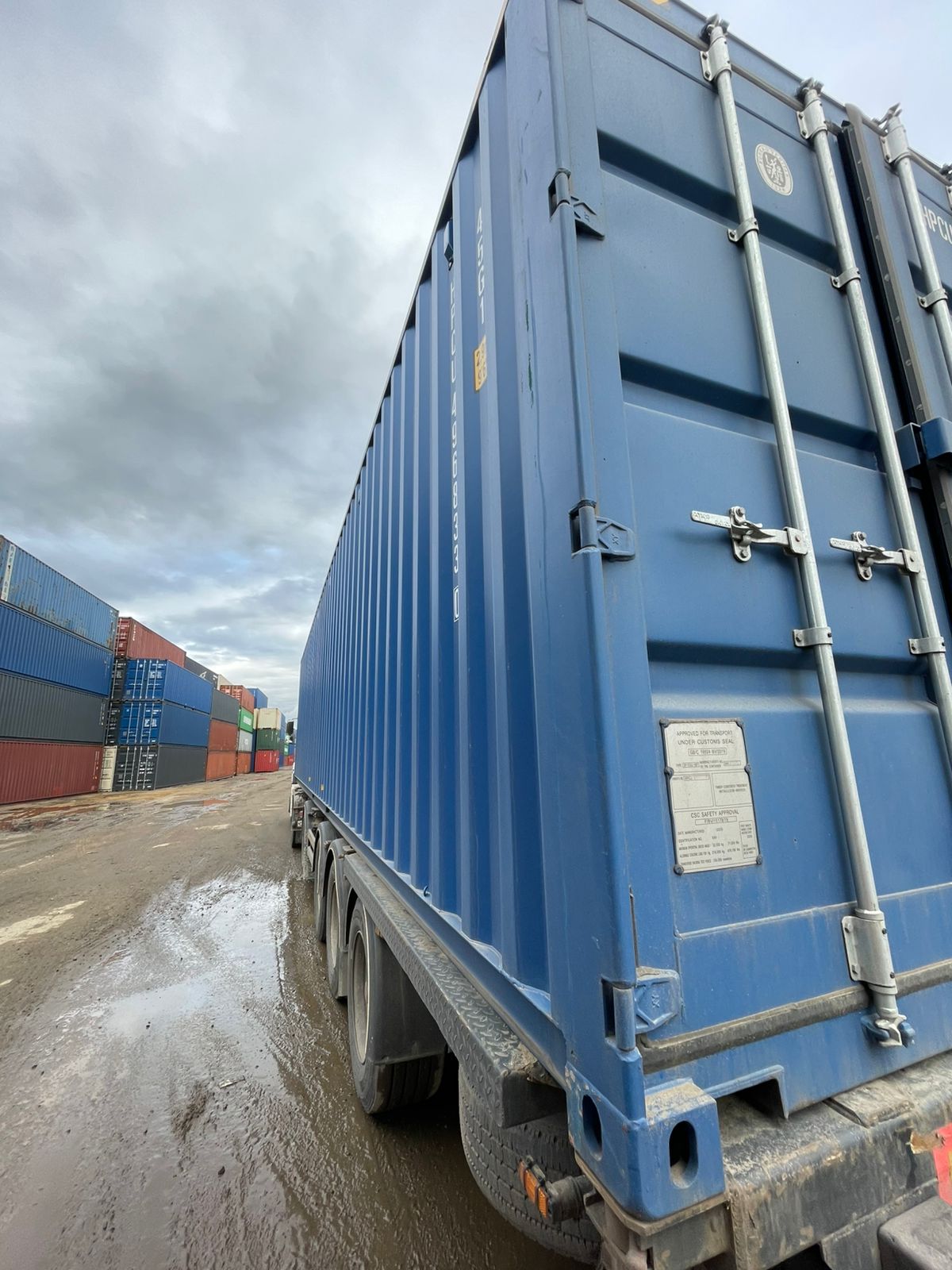 Морской контейнер HPCU4968330