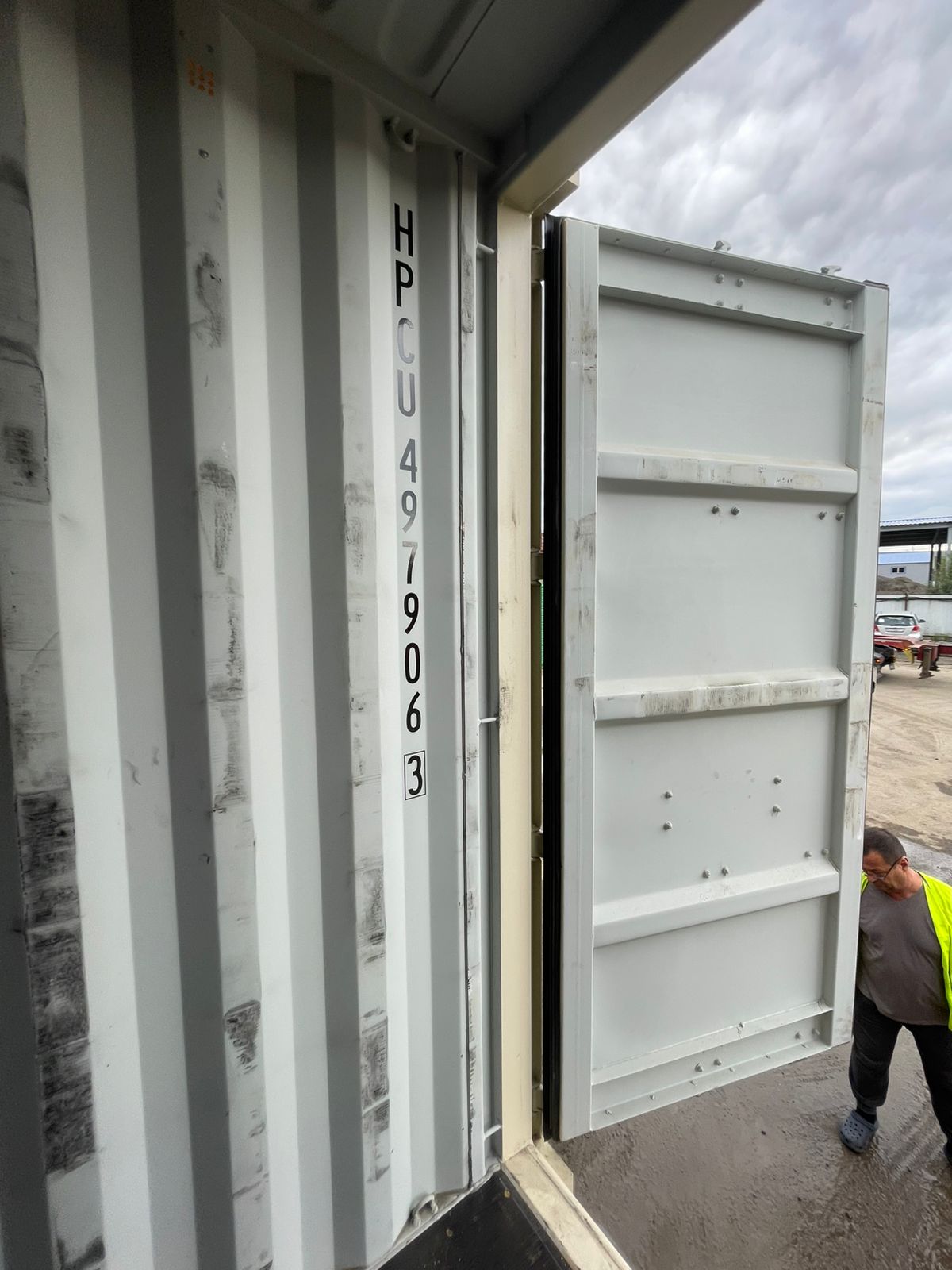 Морской контейнер HPCU4979063