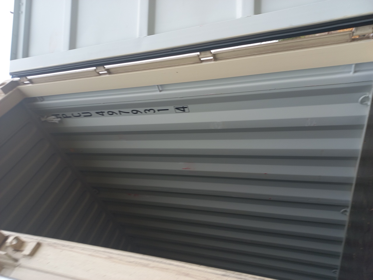 Морской контейнер HPCU4979314