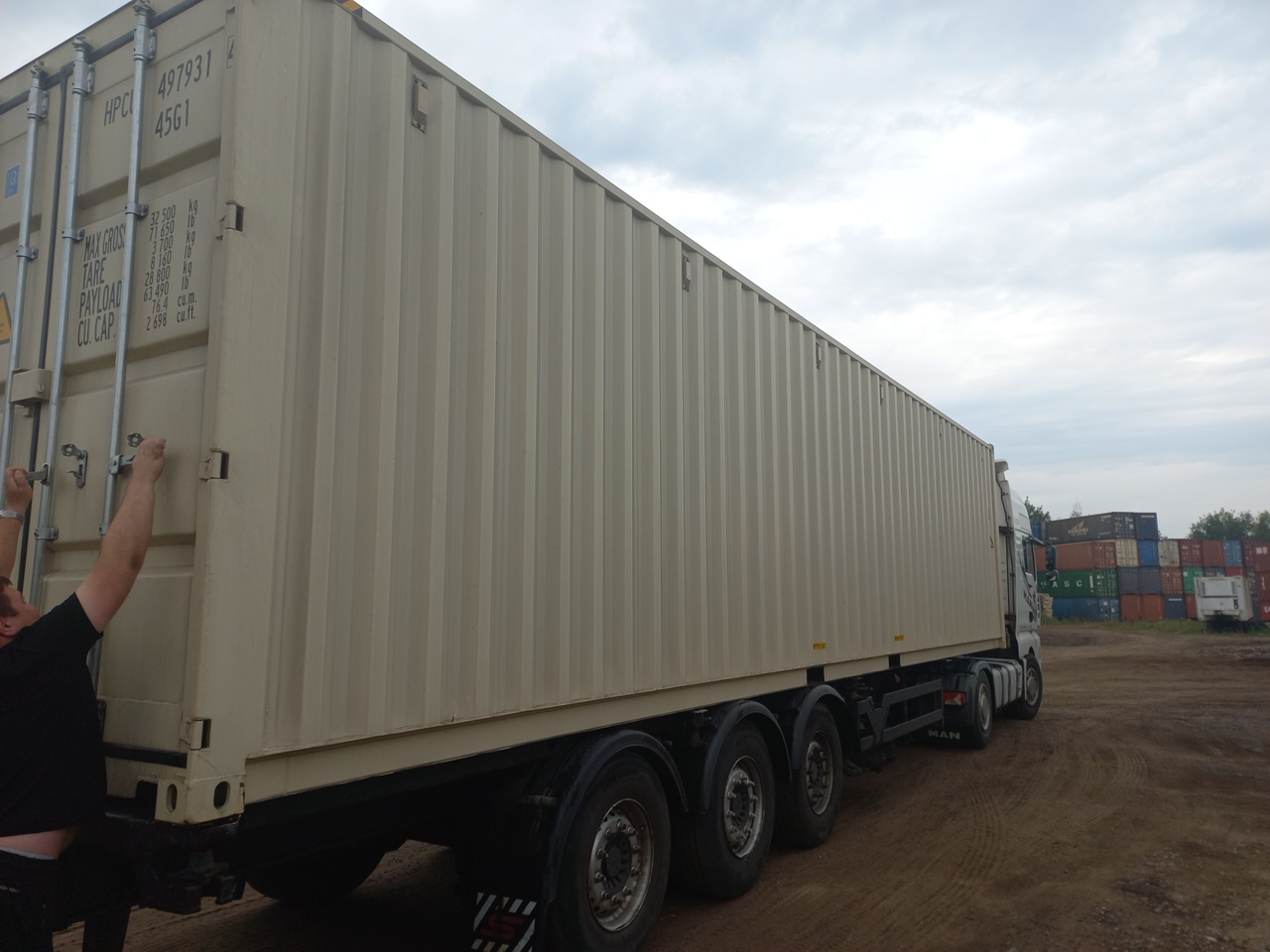 Морской контейнер HPCU4979314