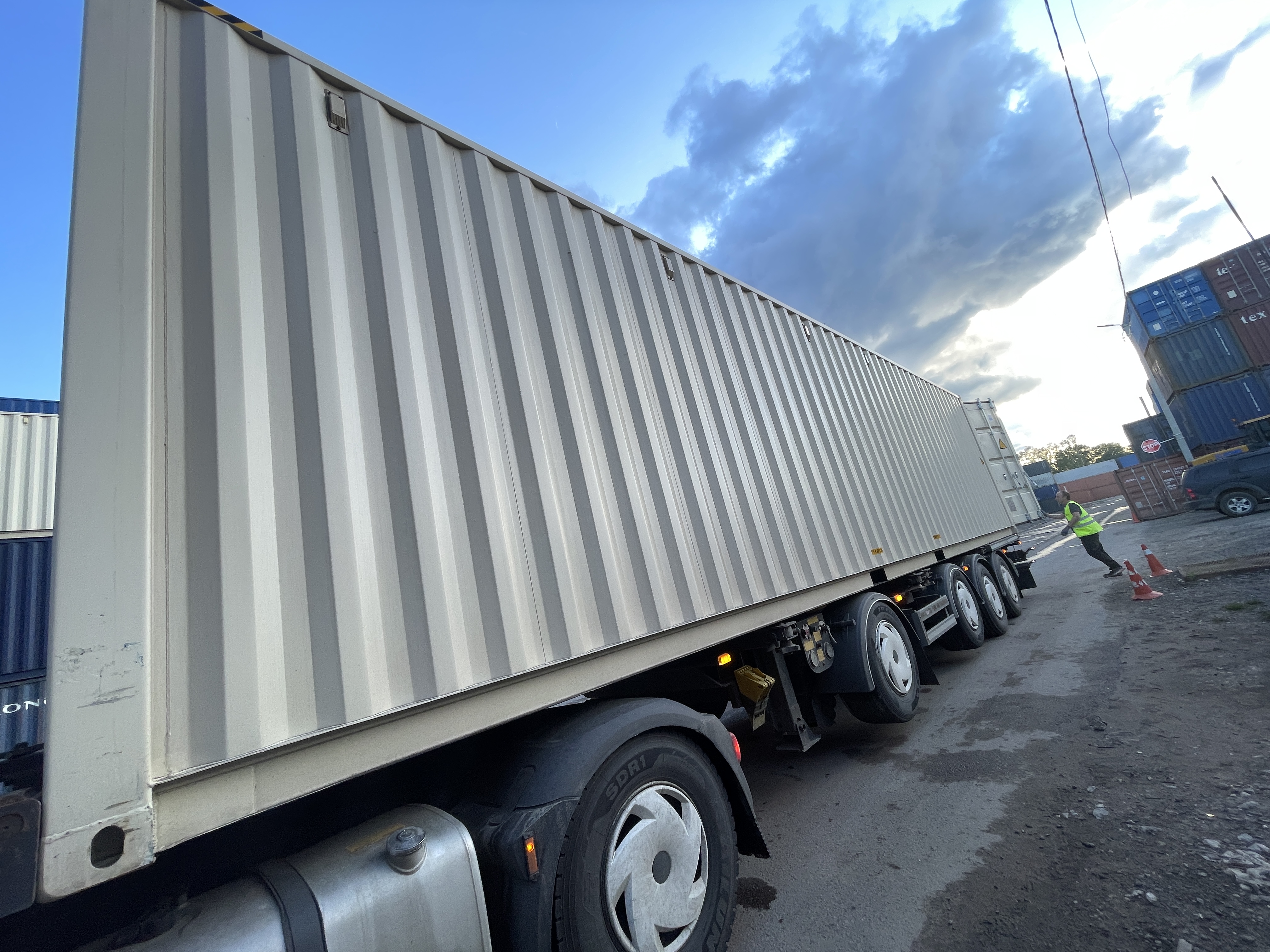 Морской контейнер HPCU4979335