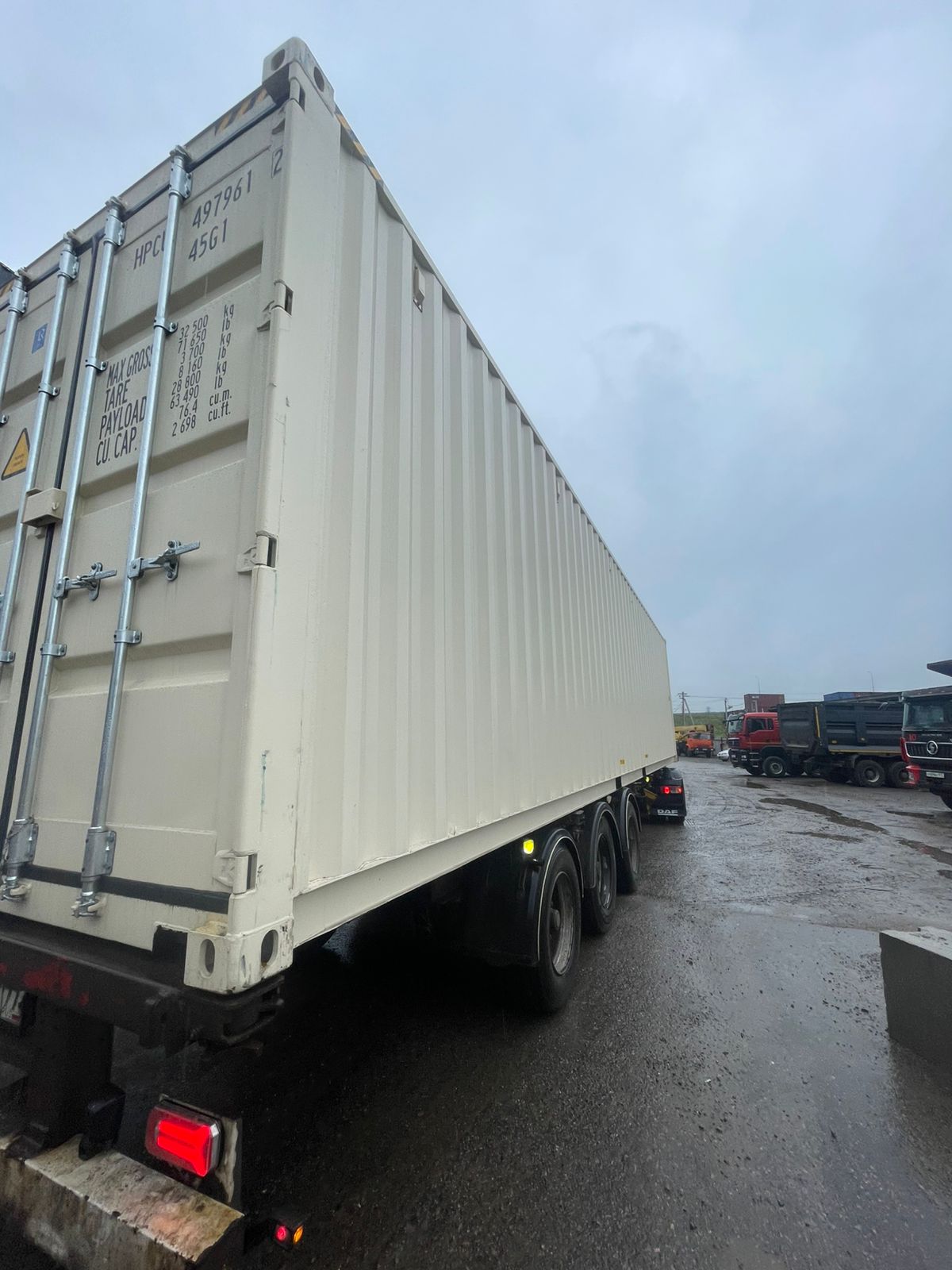 Морской контейнер HPCU4979612