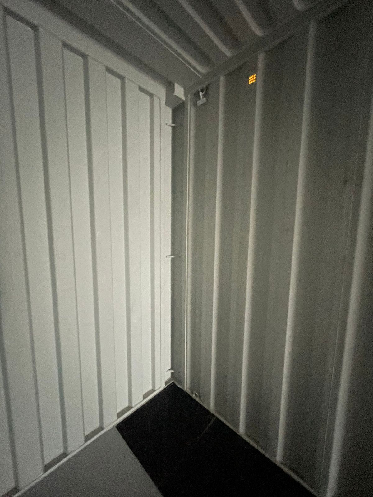 Морской контейнер HPCU4979612