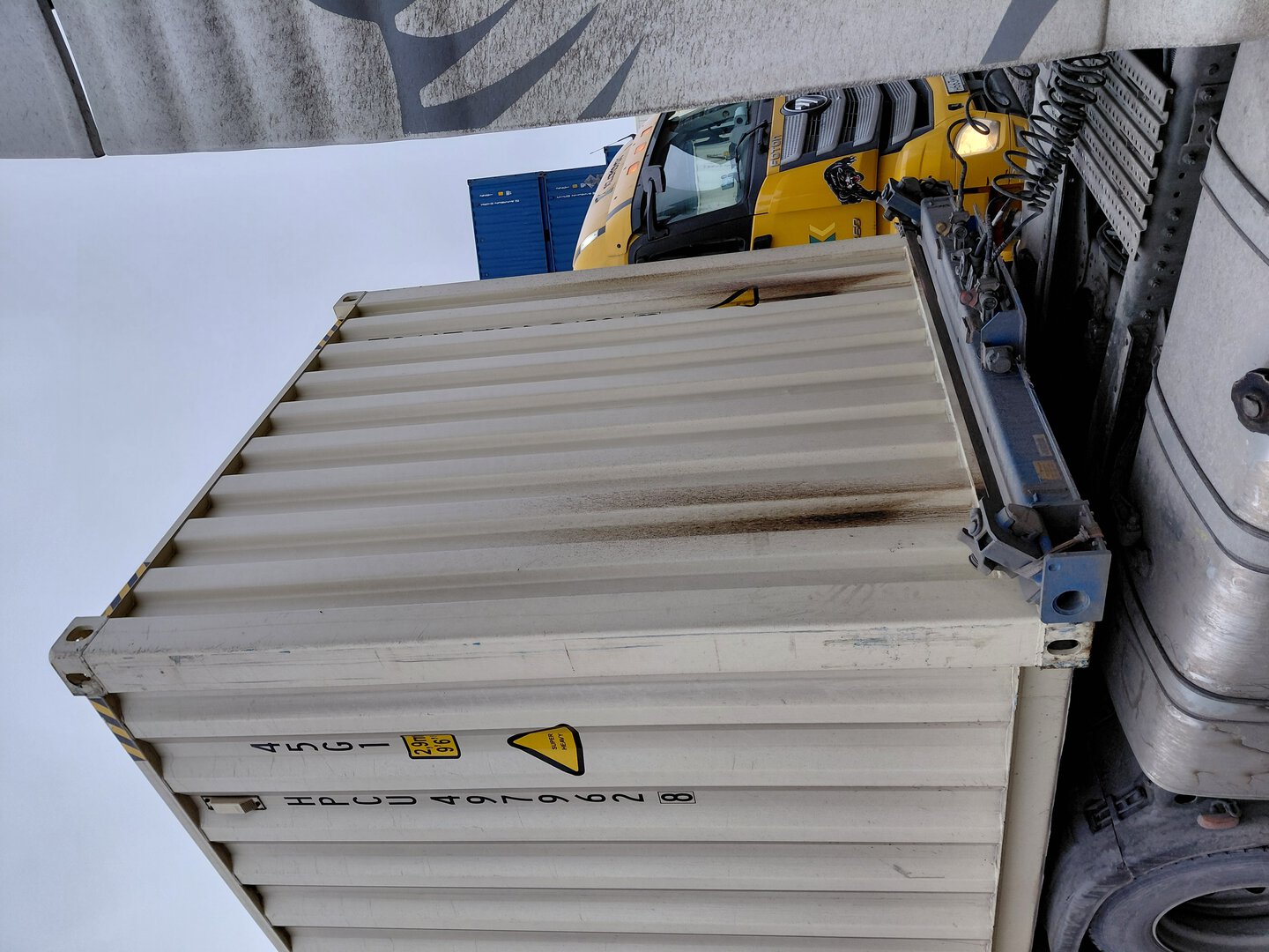 Морской контейнер HPCU4979628