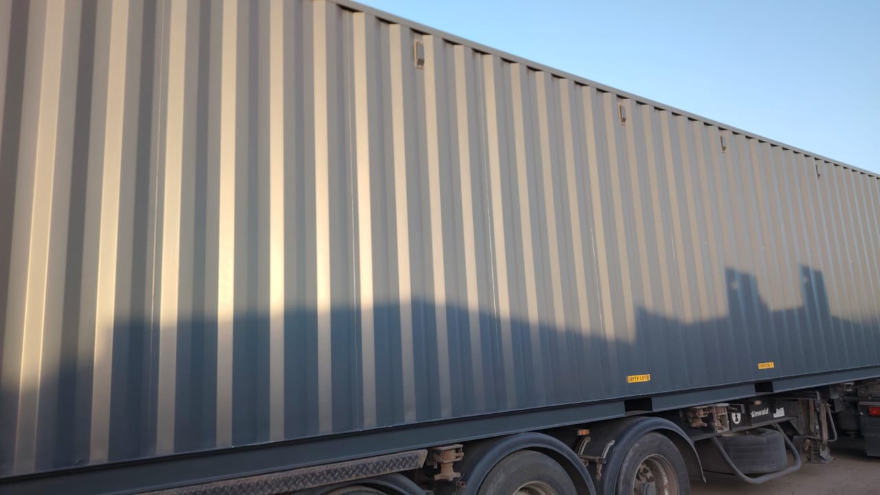 Морской контейнер HPCU4980444