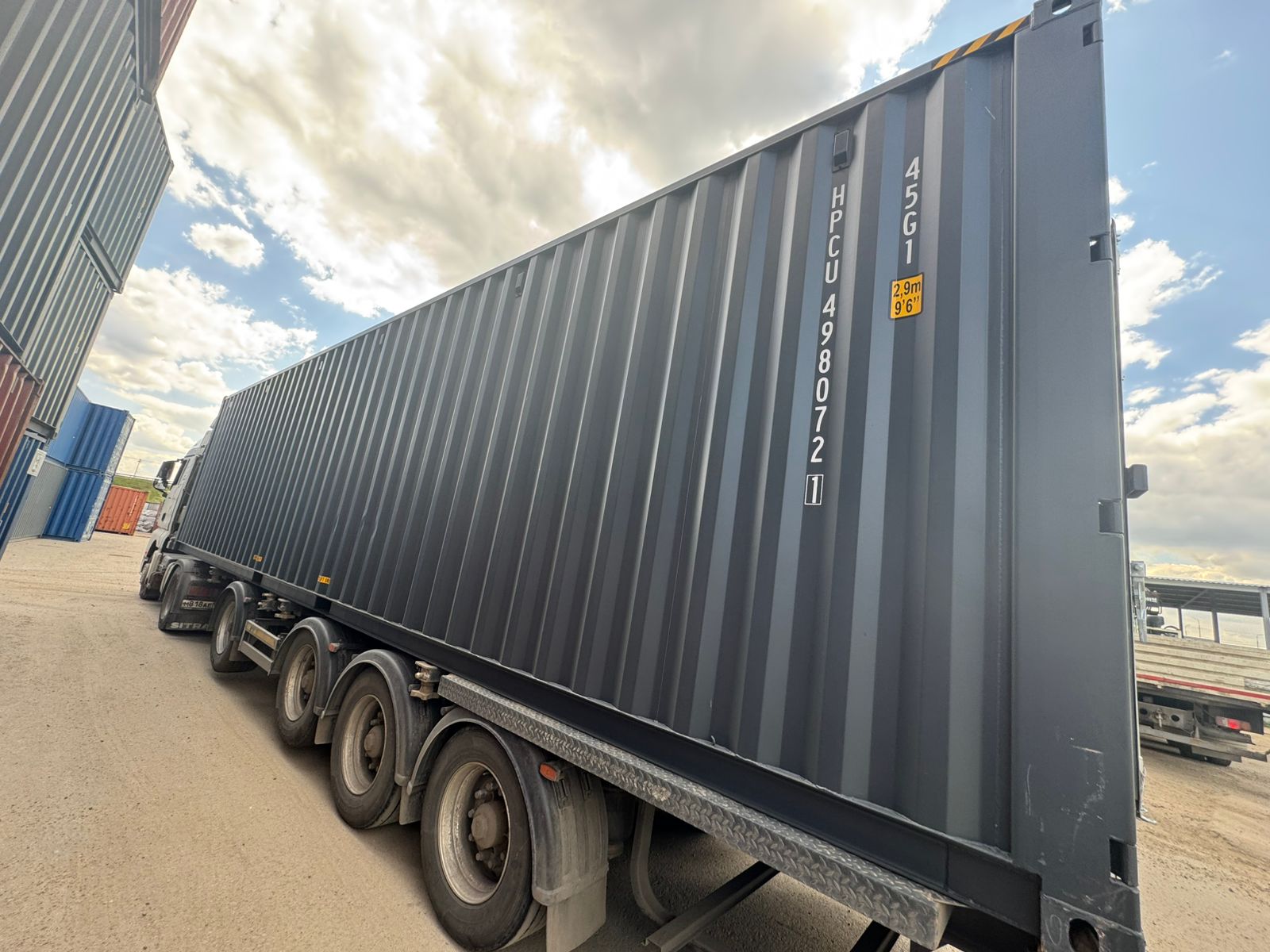 Морской контейнер HPCU4980721