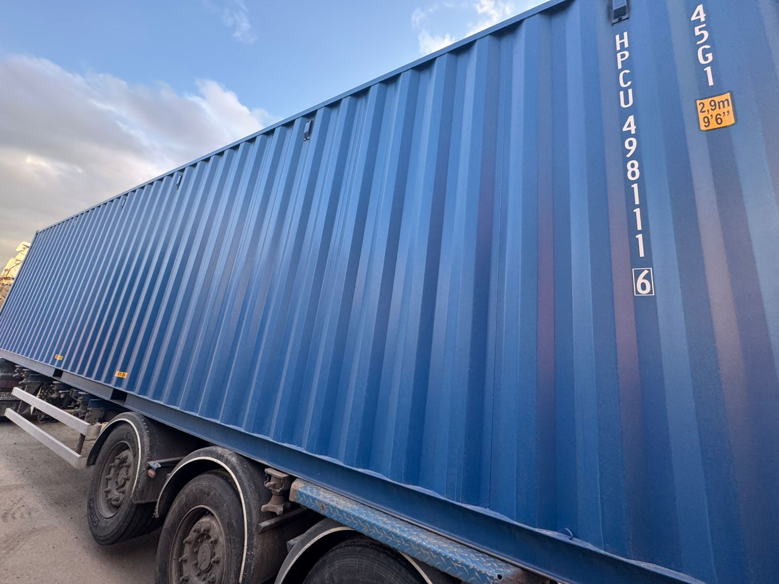 Морской контейнер HPCU4981116