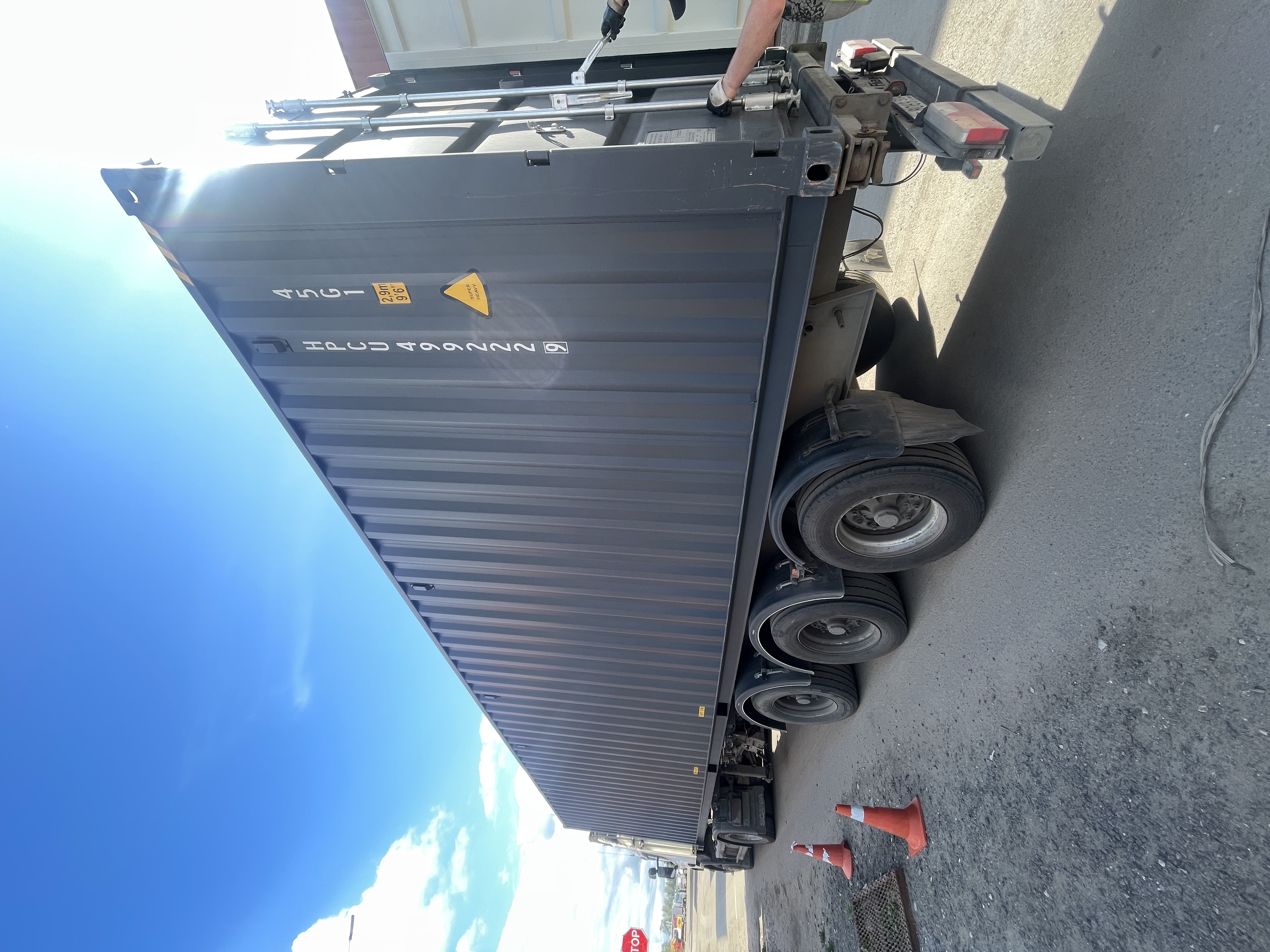 Морской контейнер HPCU4992229