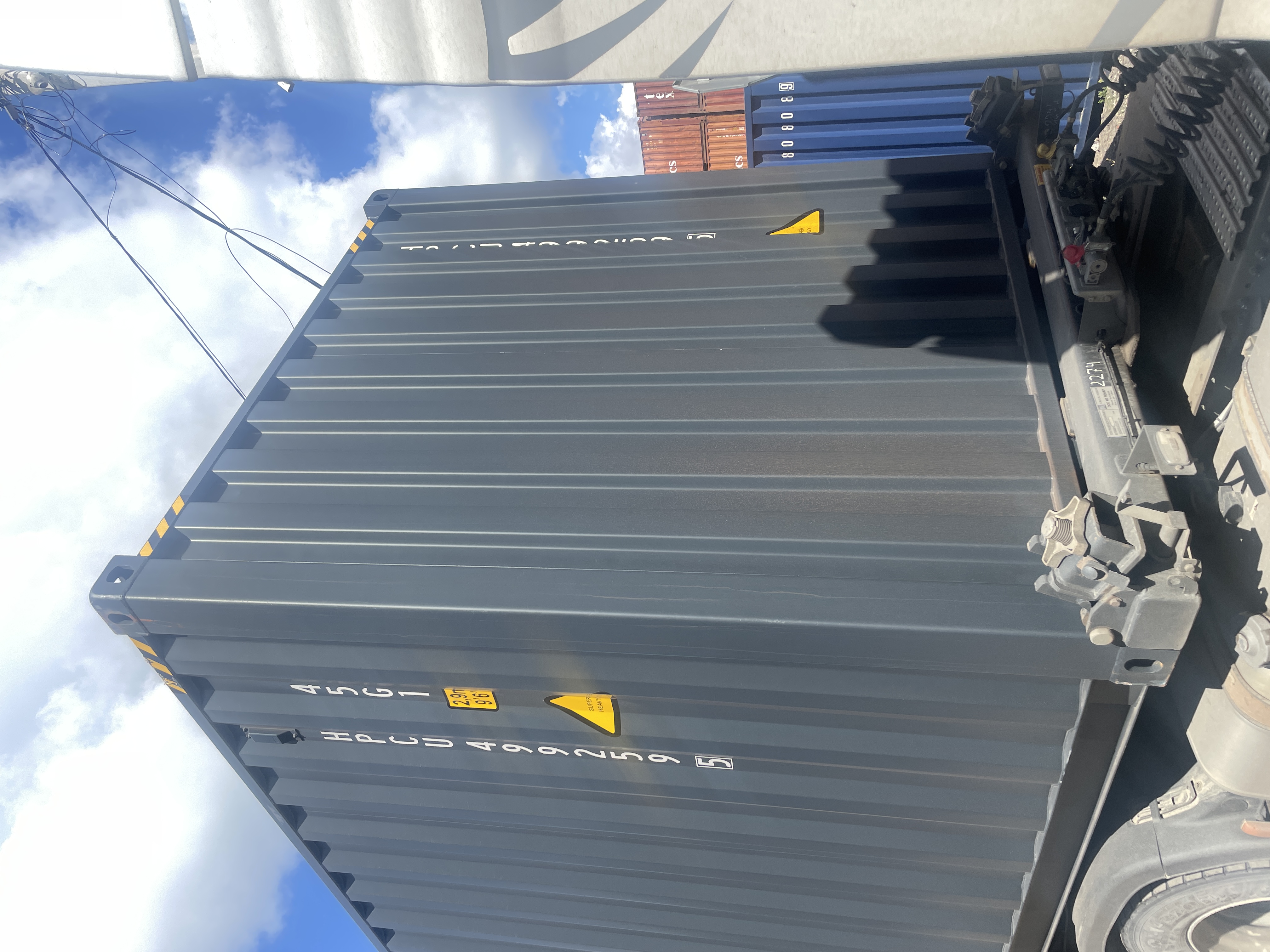 Морской контейнер HPCU4992595