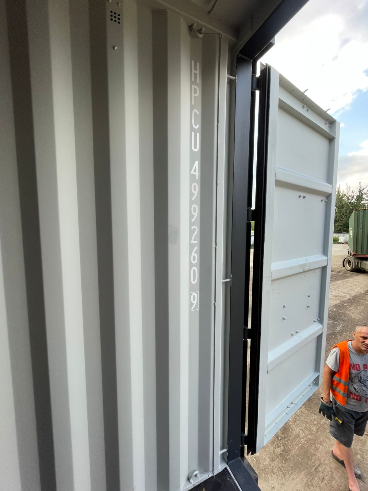 Морской контейнер HPCU4992609