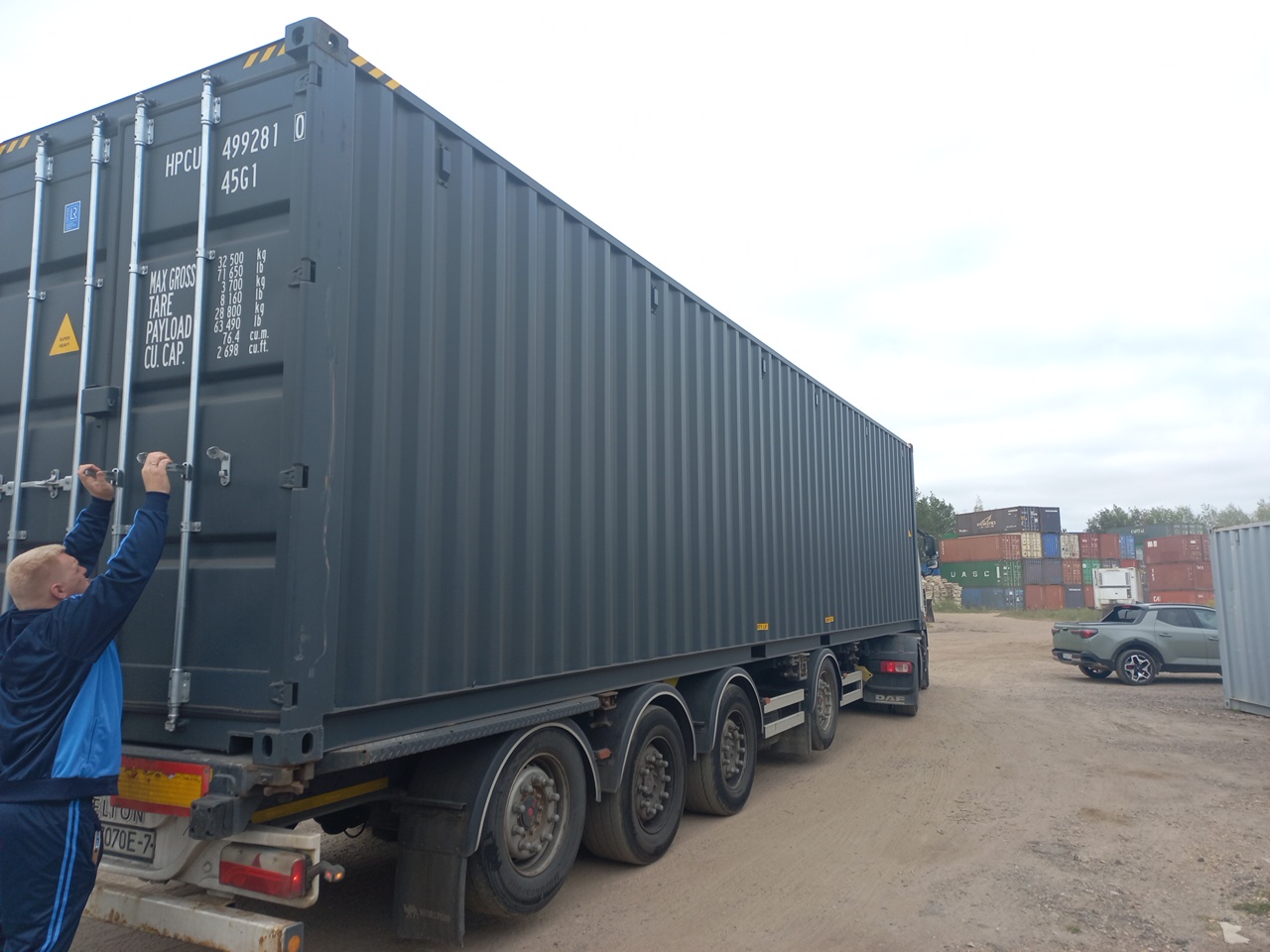 Морской контейнер HPCU4992810
