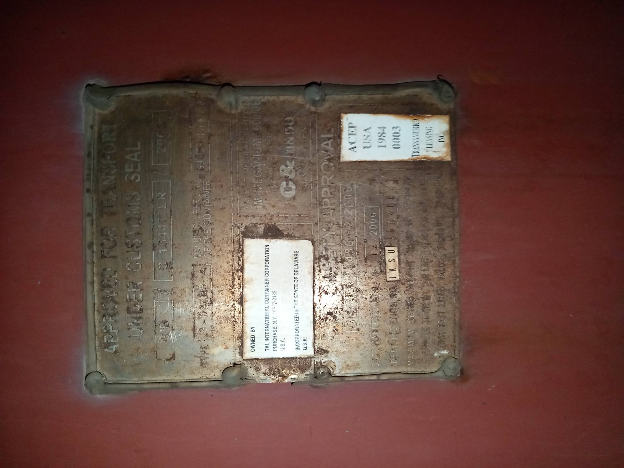 Морской контейнер IKSU8664003