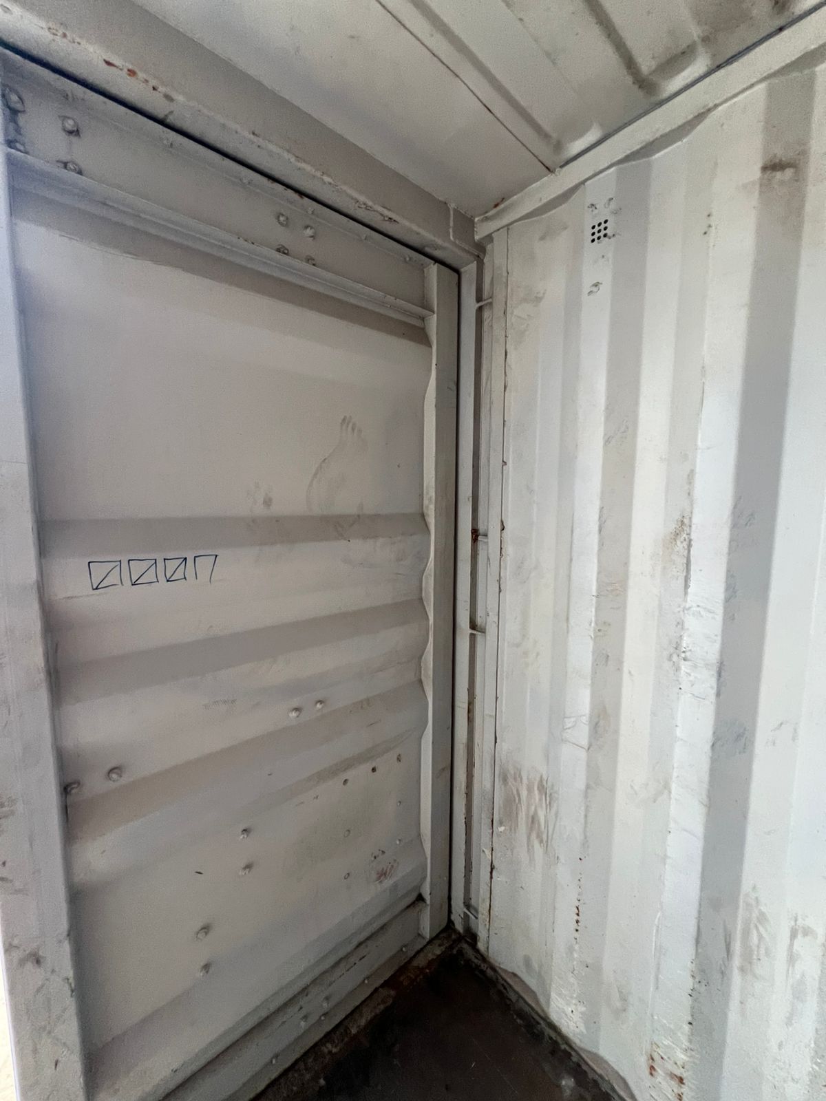 Морской контейнер IPXU3860177