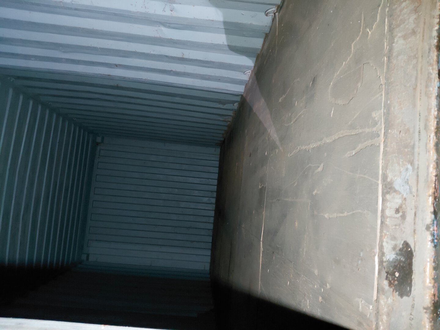 Морской контейнер IPXU3874252