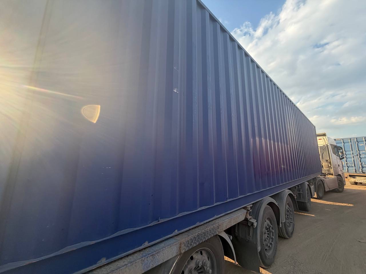 Морской контейнер JDLU0006400