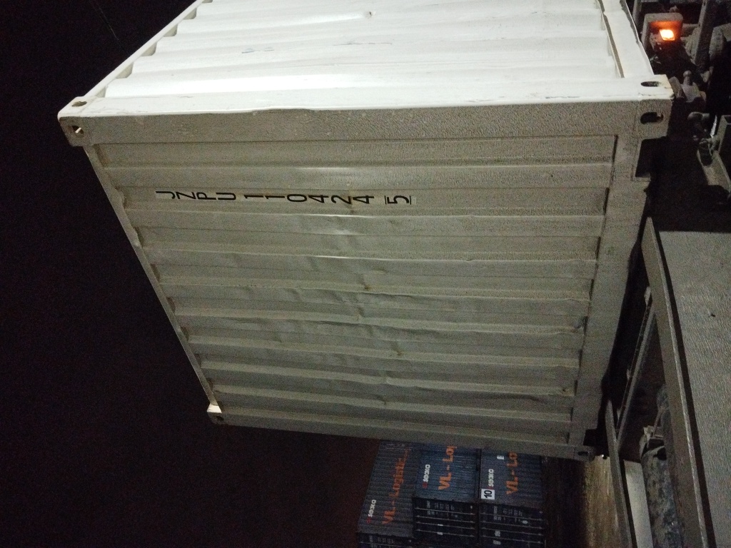 Морской контейнер JZPU1104245