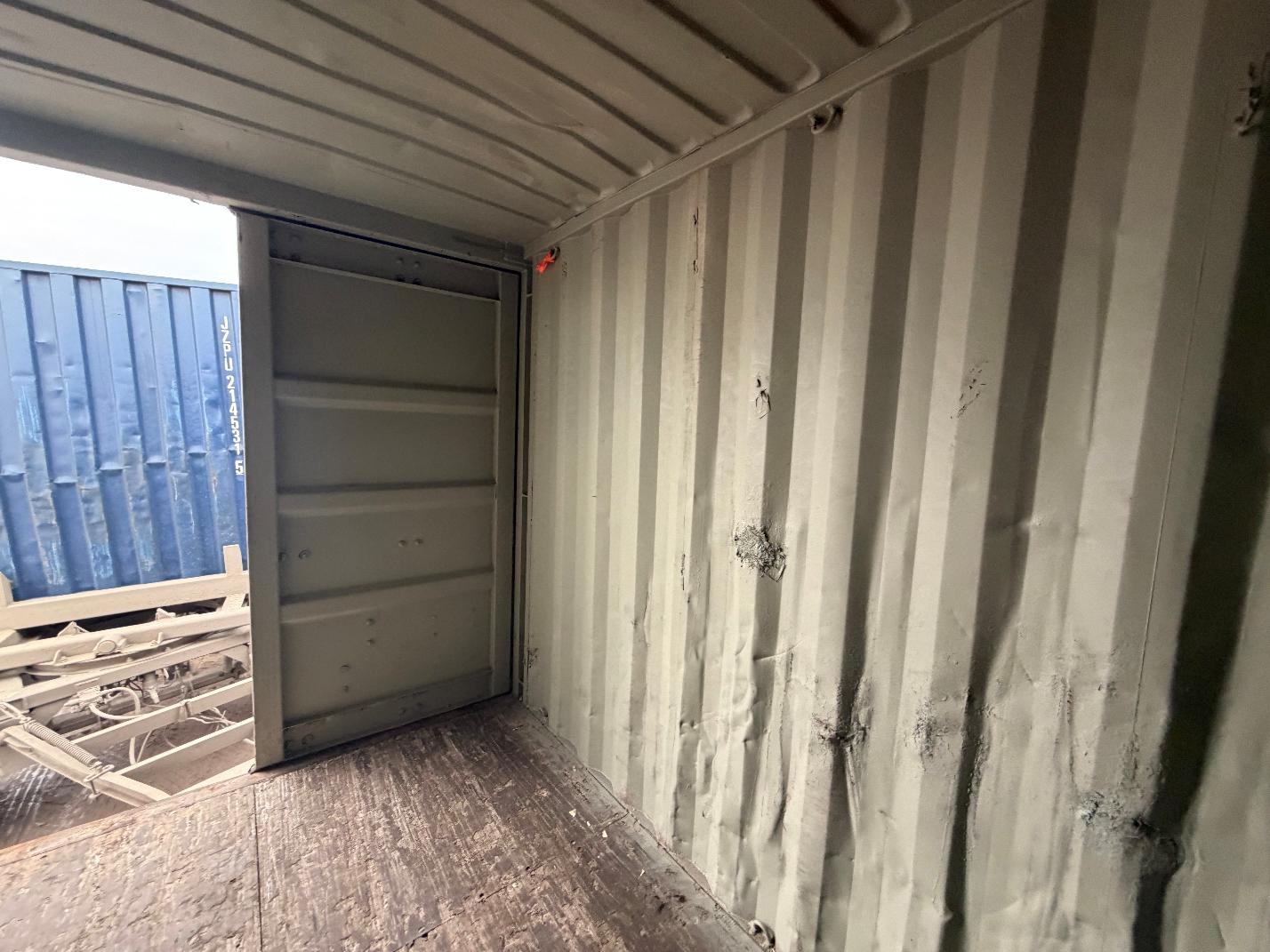 Морской контейнер JZPU2011050