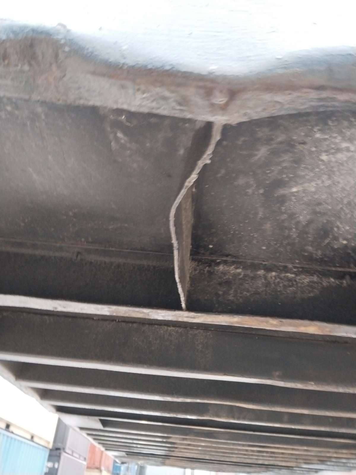 Морской контейнер JZPU2131100