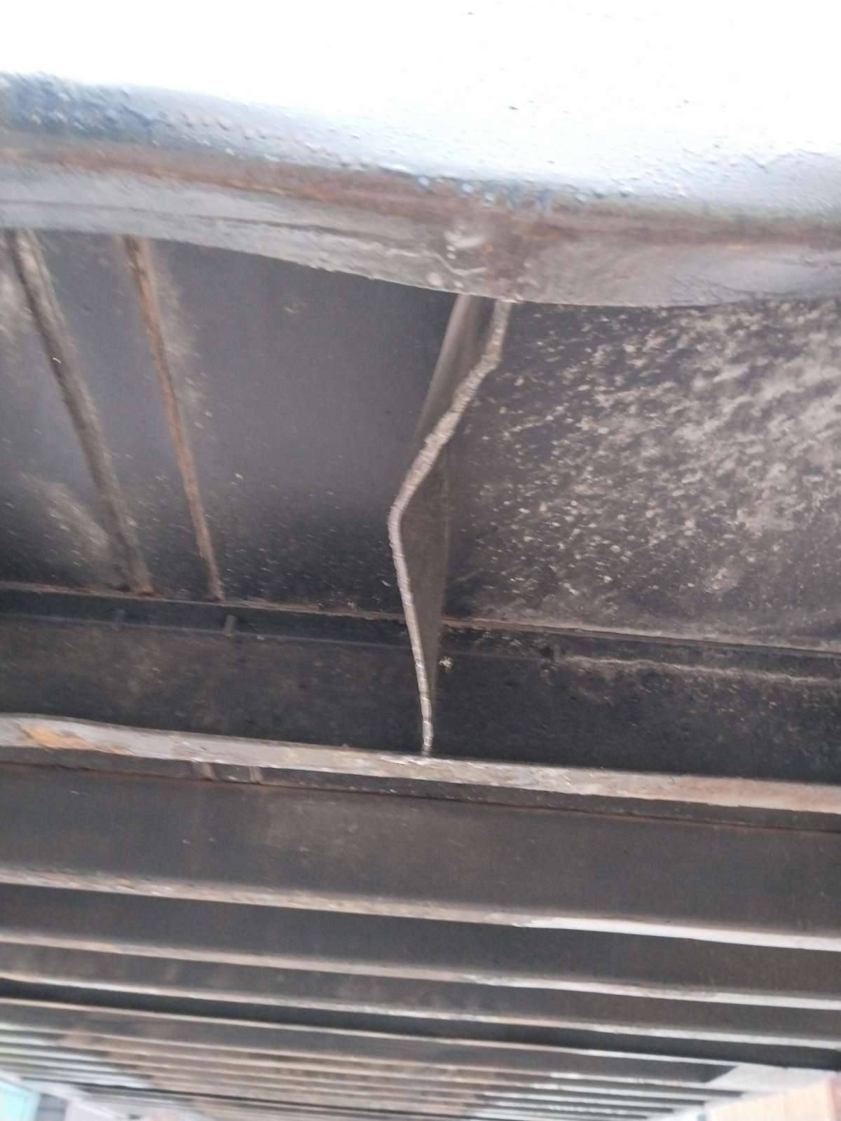 Морской контейнер JZPU2131100