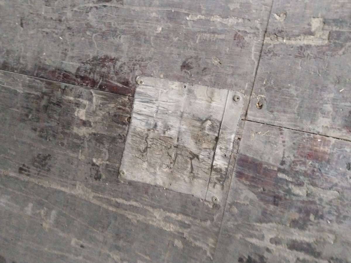 Морской контейнер JZPU2131100