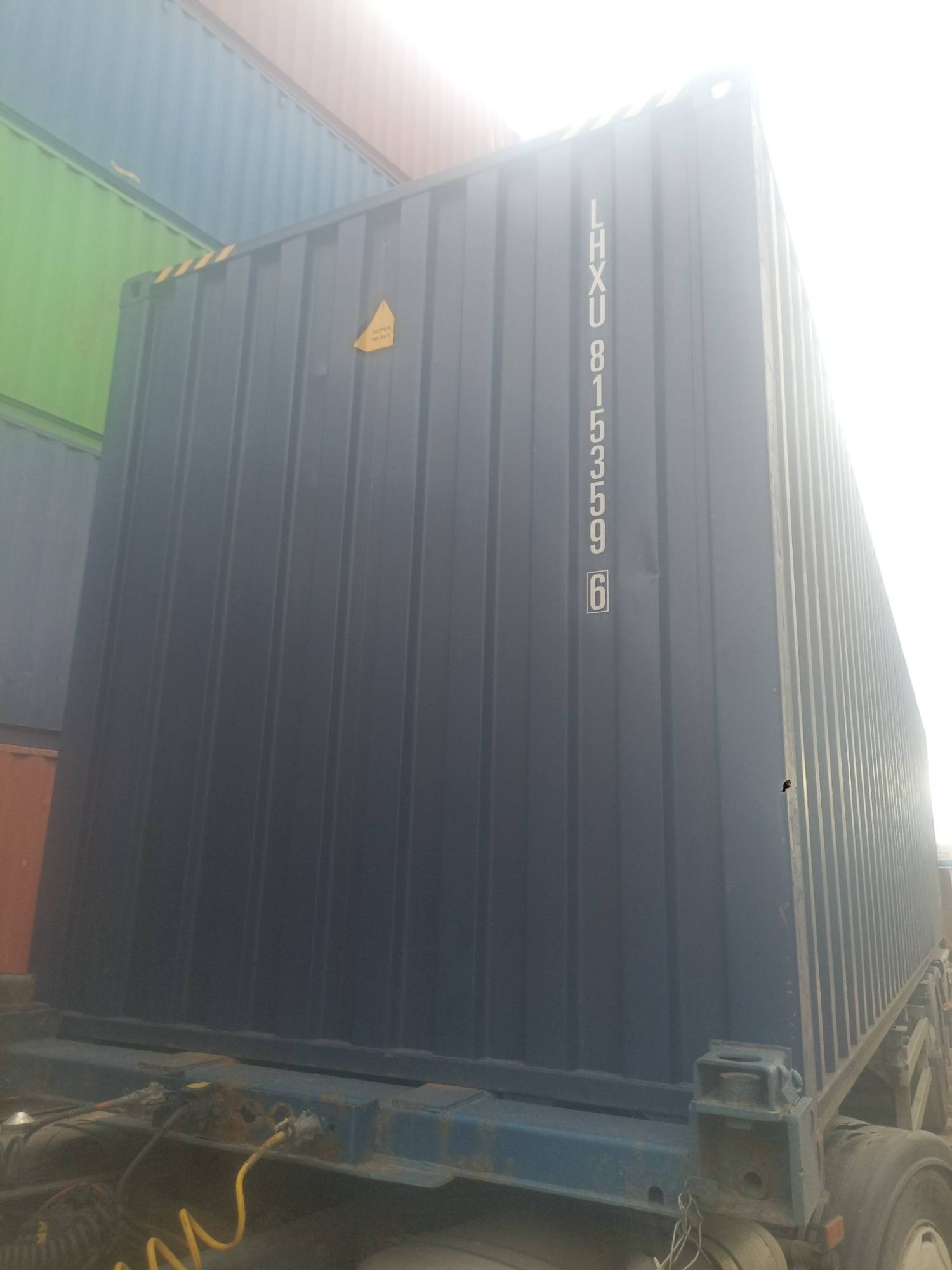 Морской контейнер LHXU8153596