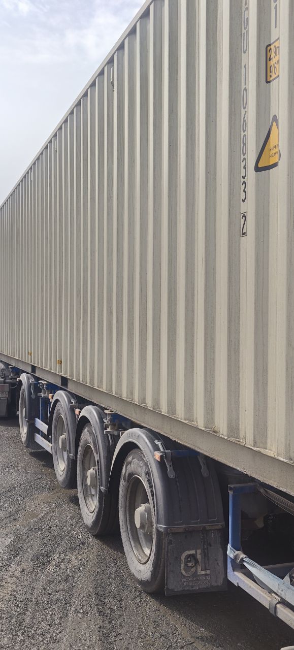 Морской контейнер LYGU1068332