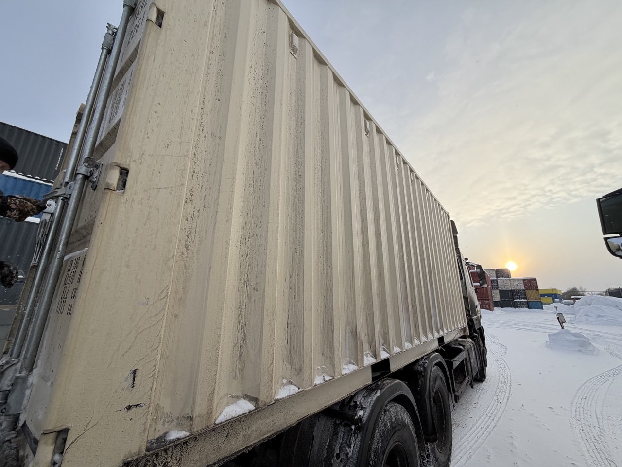 Морской контейнер LYGU1692797