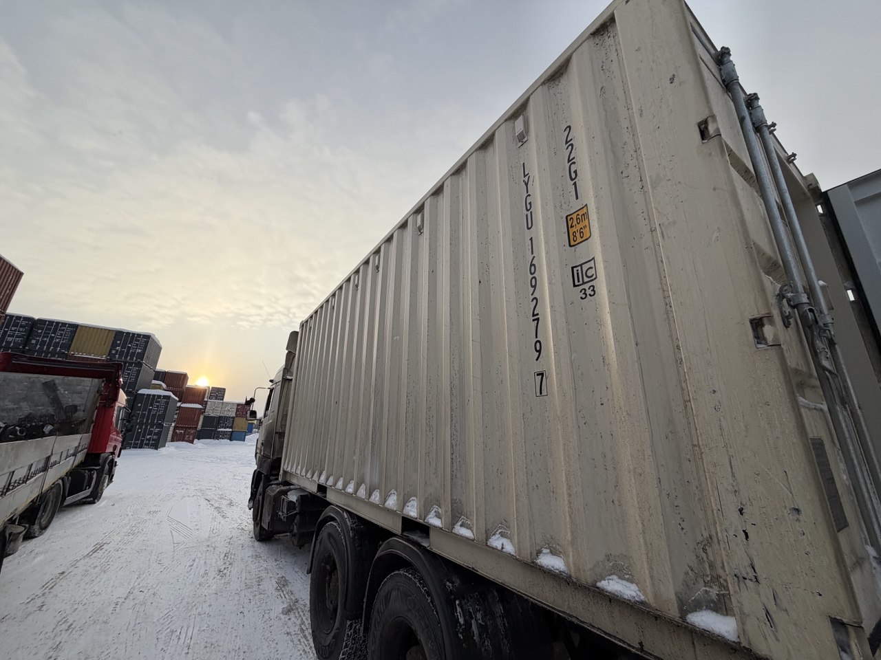 Морской контейнер LYGU1692797