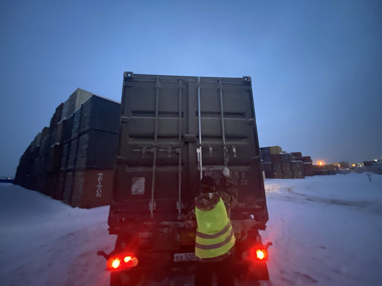 Морской контейнер LYGU1694022