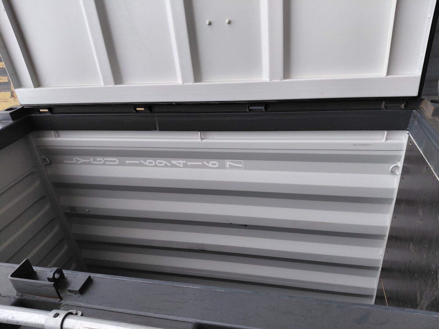 Морской контейнер LYGU1694167