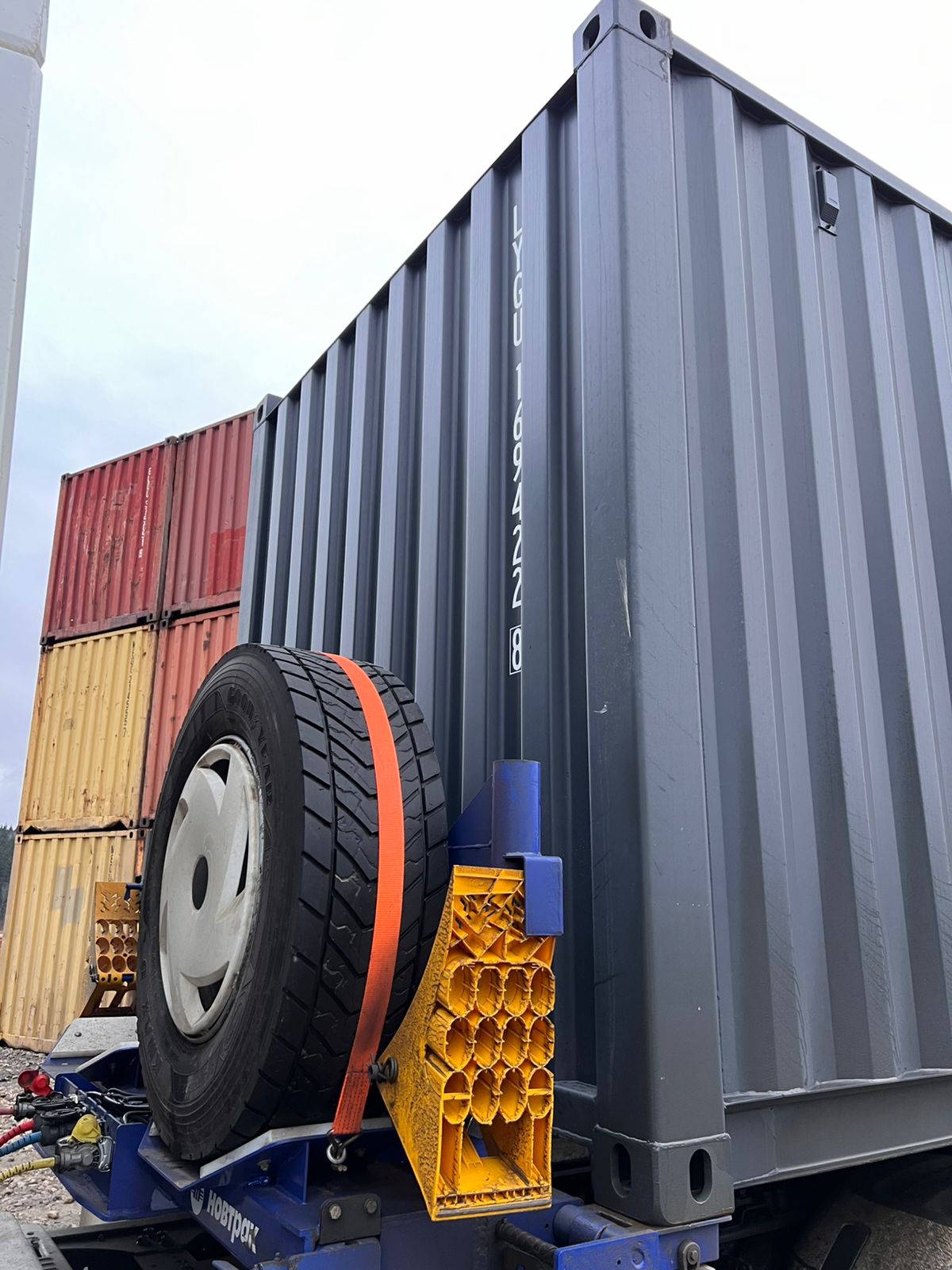 Морской контейнер LYGU1694228