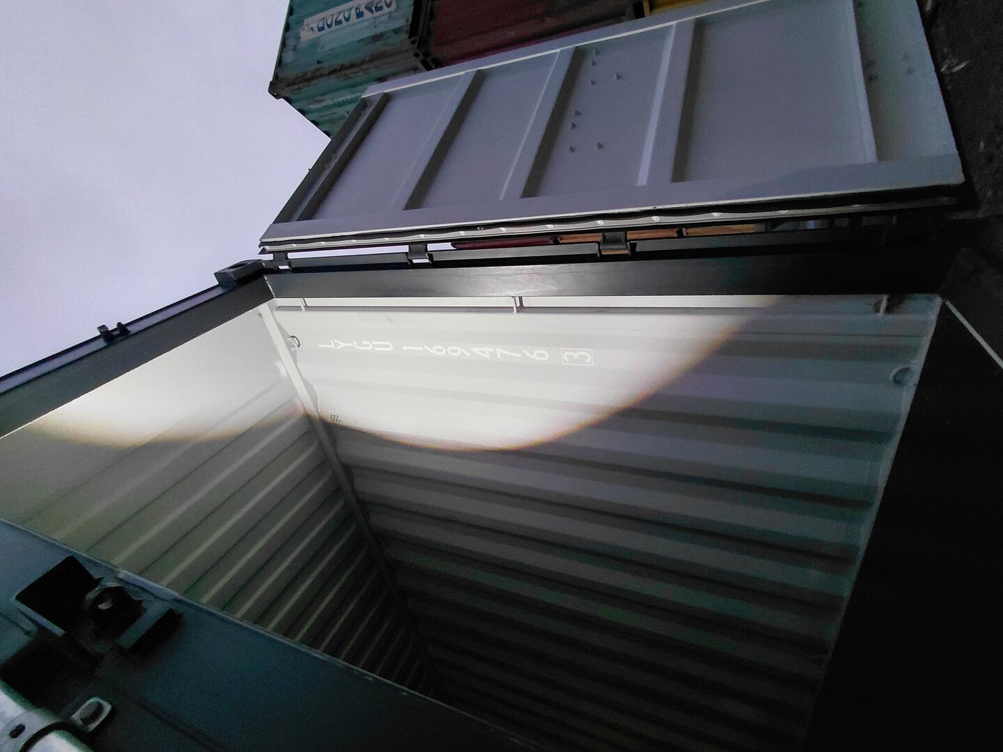 Морской контейнер LYGU1694763