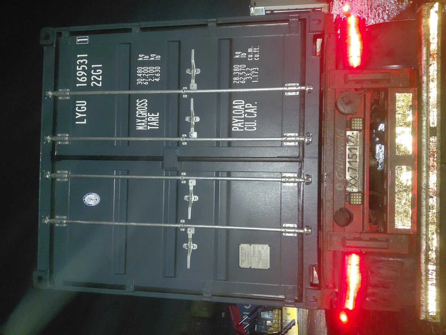 Морской контейнер LYGU1695311