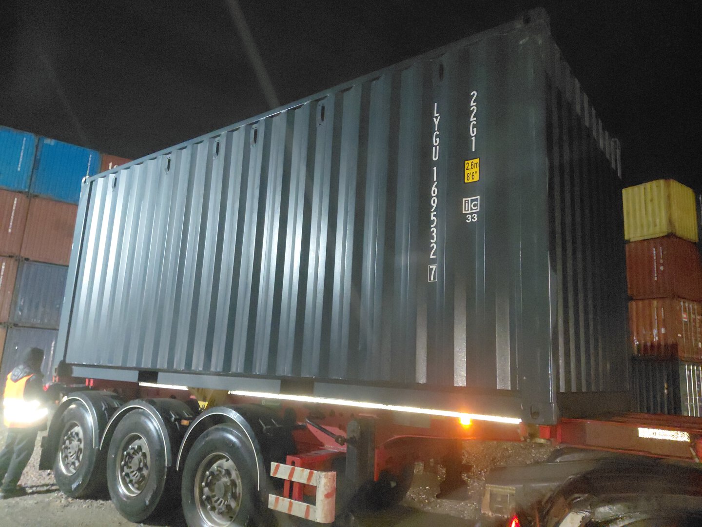 Морской контейнер LYGU1695327