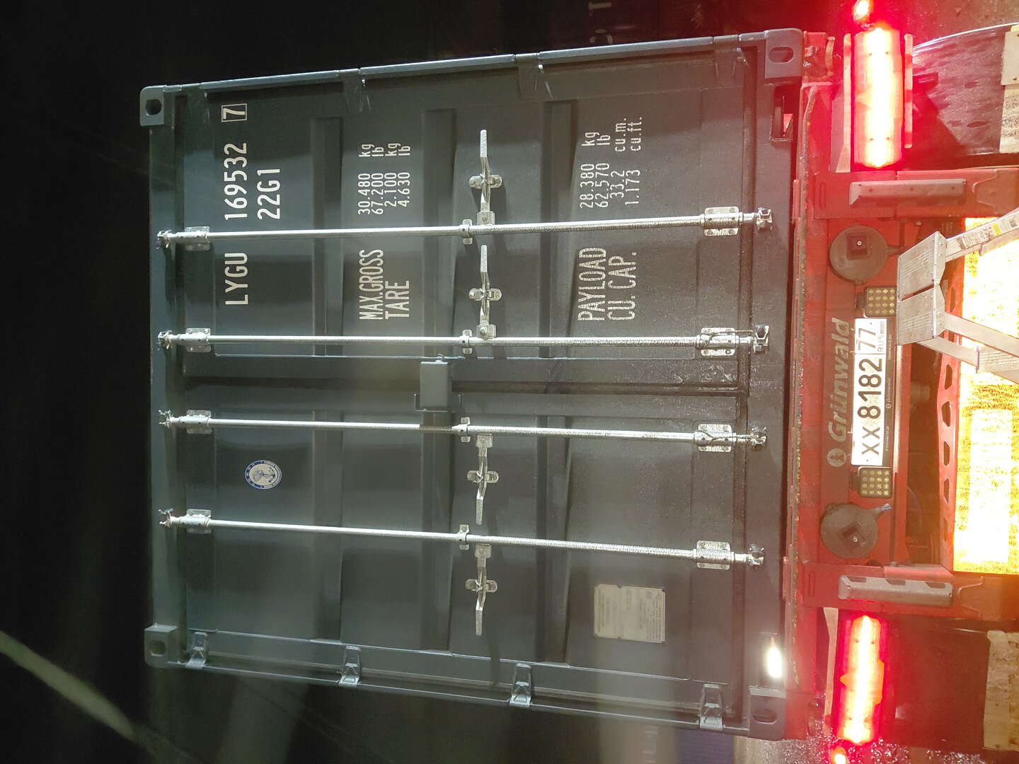 Морской контейнер LYGU1695327