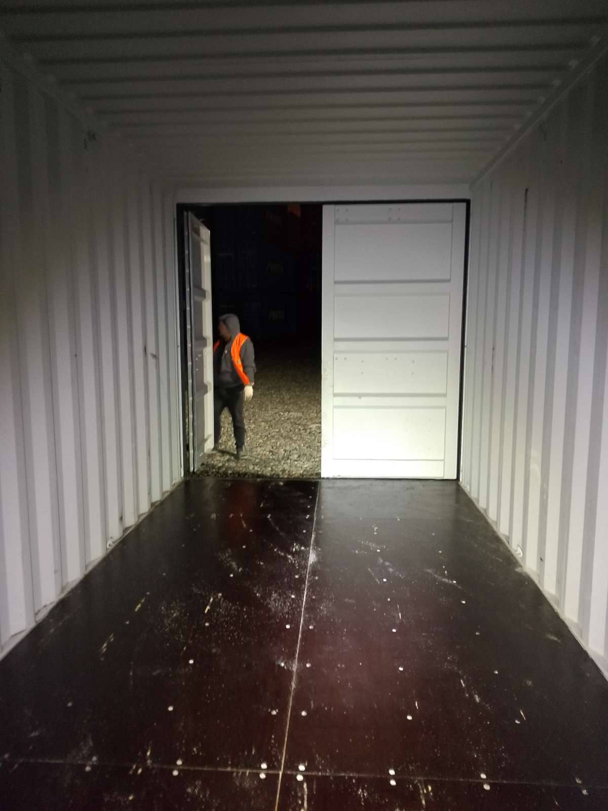 Морской контейнер LYGU1695369