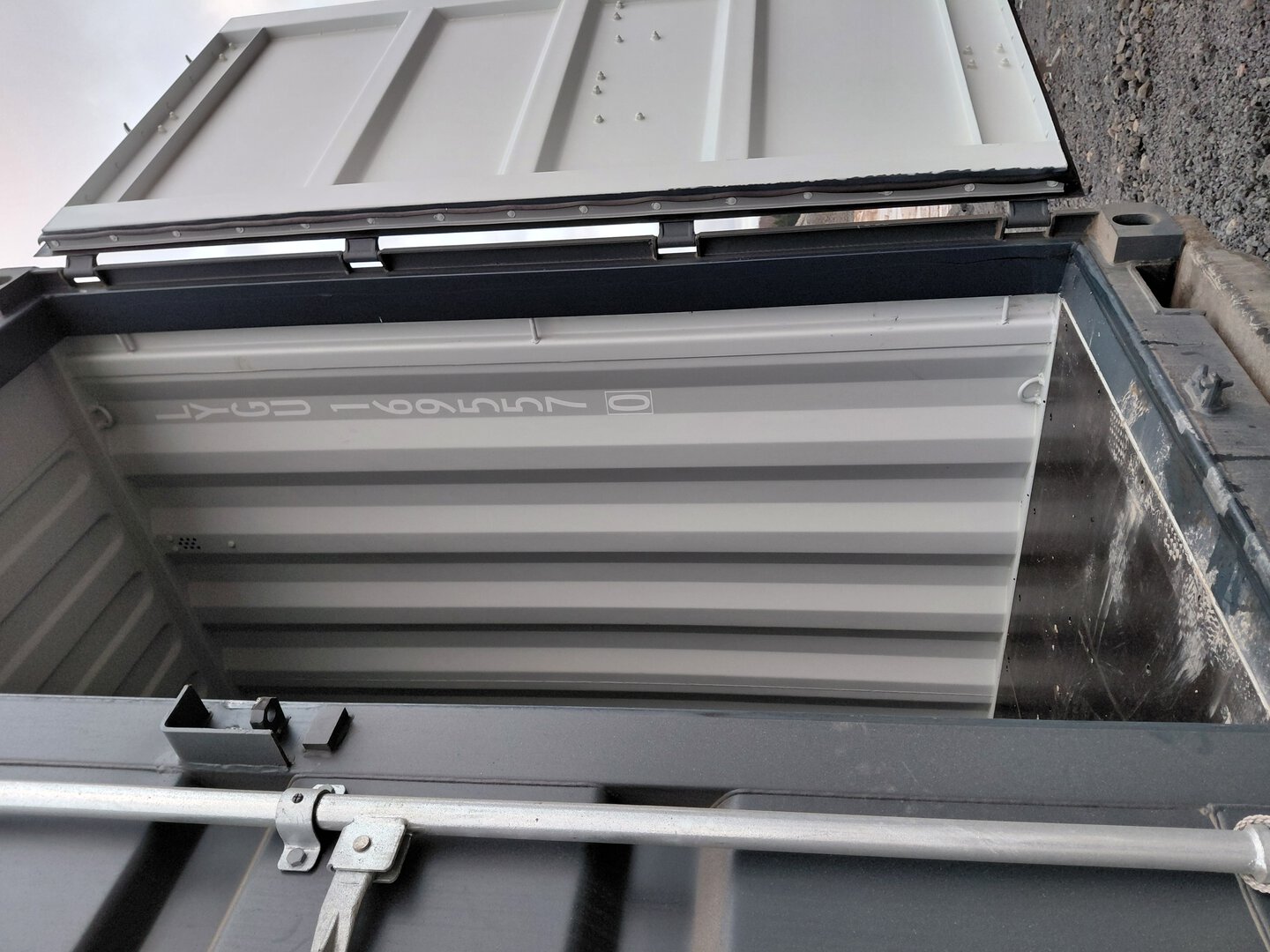 Морской контейнер LYGU1695570