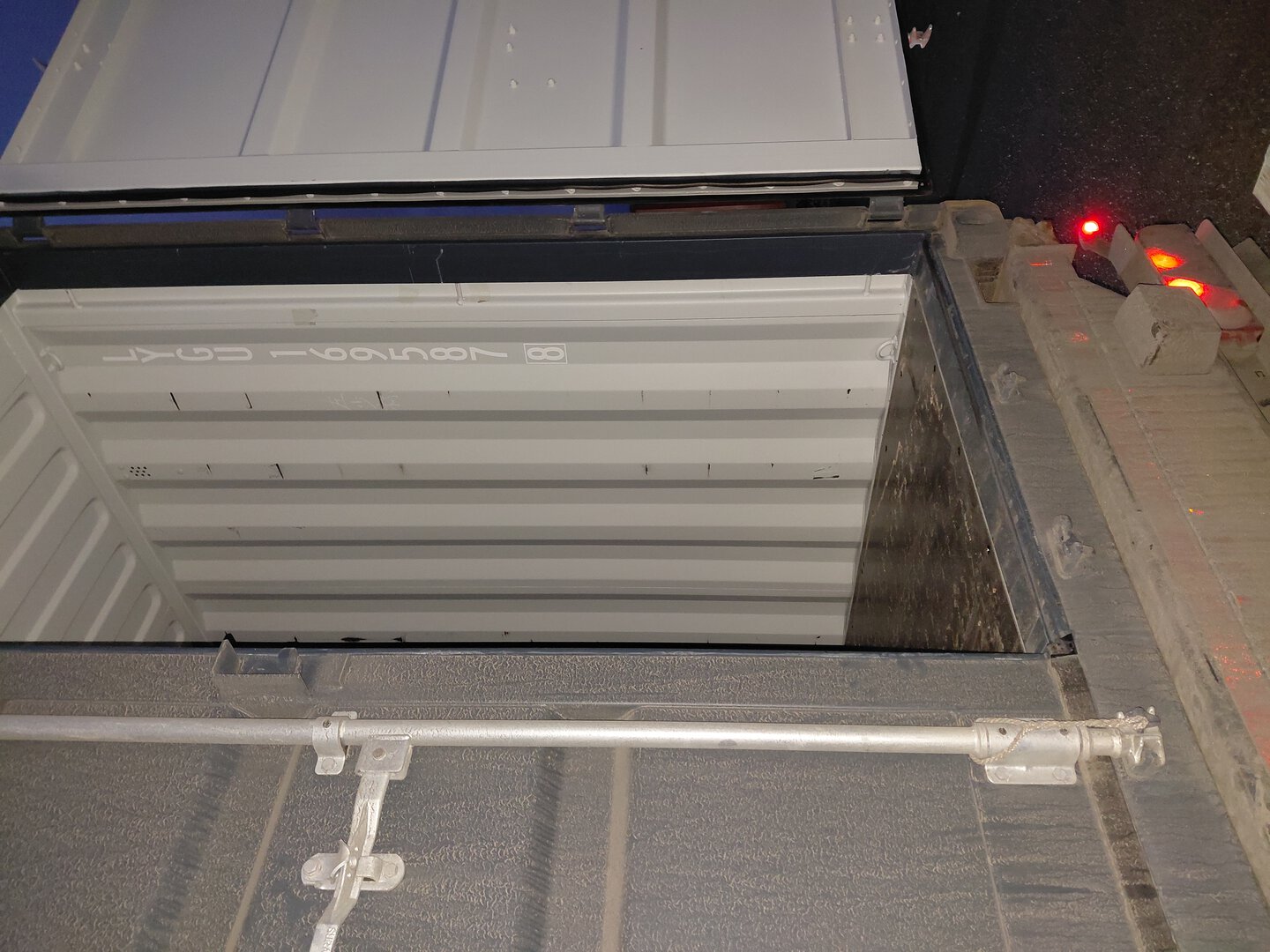 Морской контейнер LYGU1695878