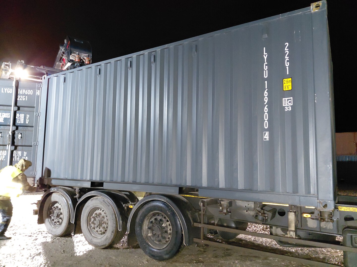 Морской контейнер LYGU1696004